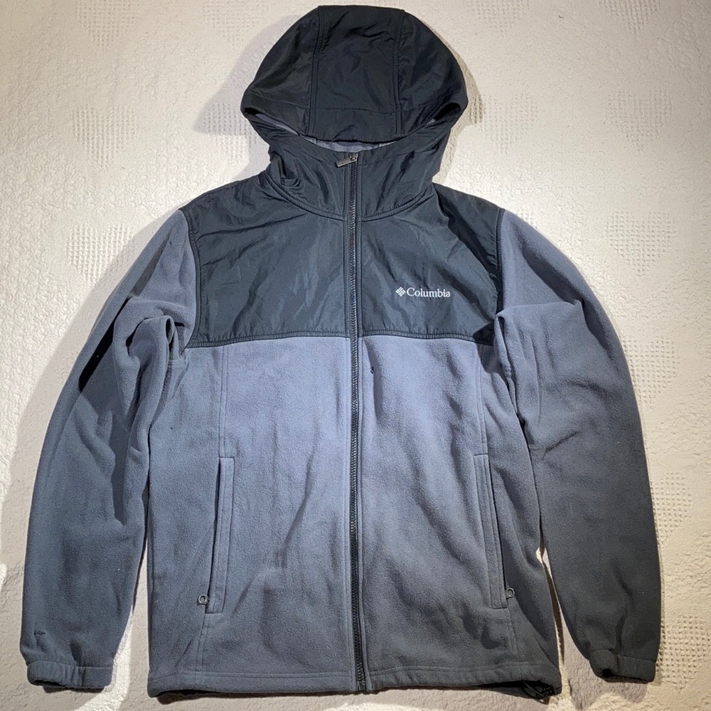 Colombia hooded fleece
